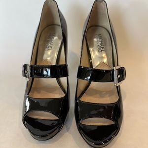 MICHAEL Michael Kors-Open toed, black patent leather, heeled pumps. Size 7